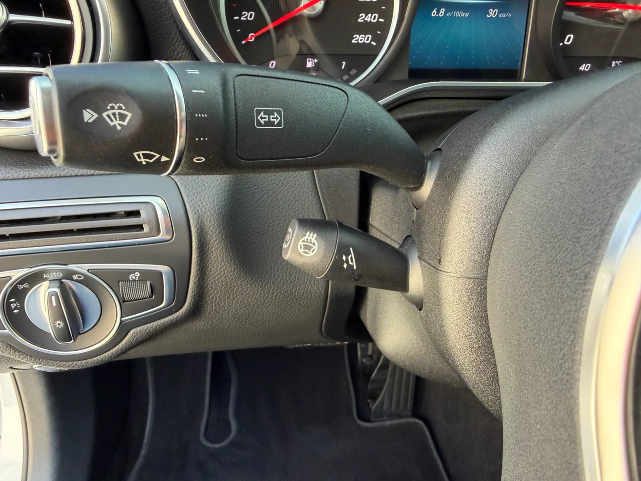 Mercedes-Benz C-Класс - фото 12