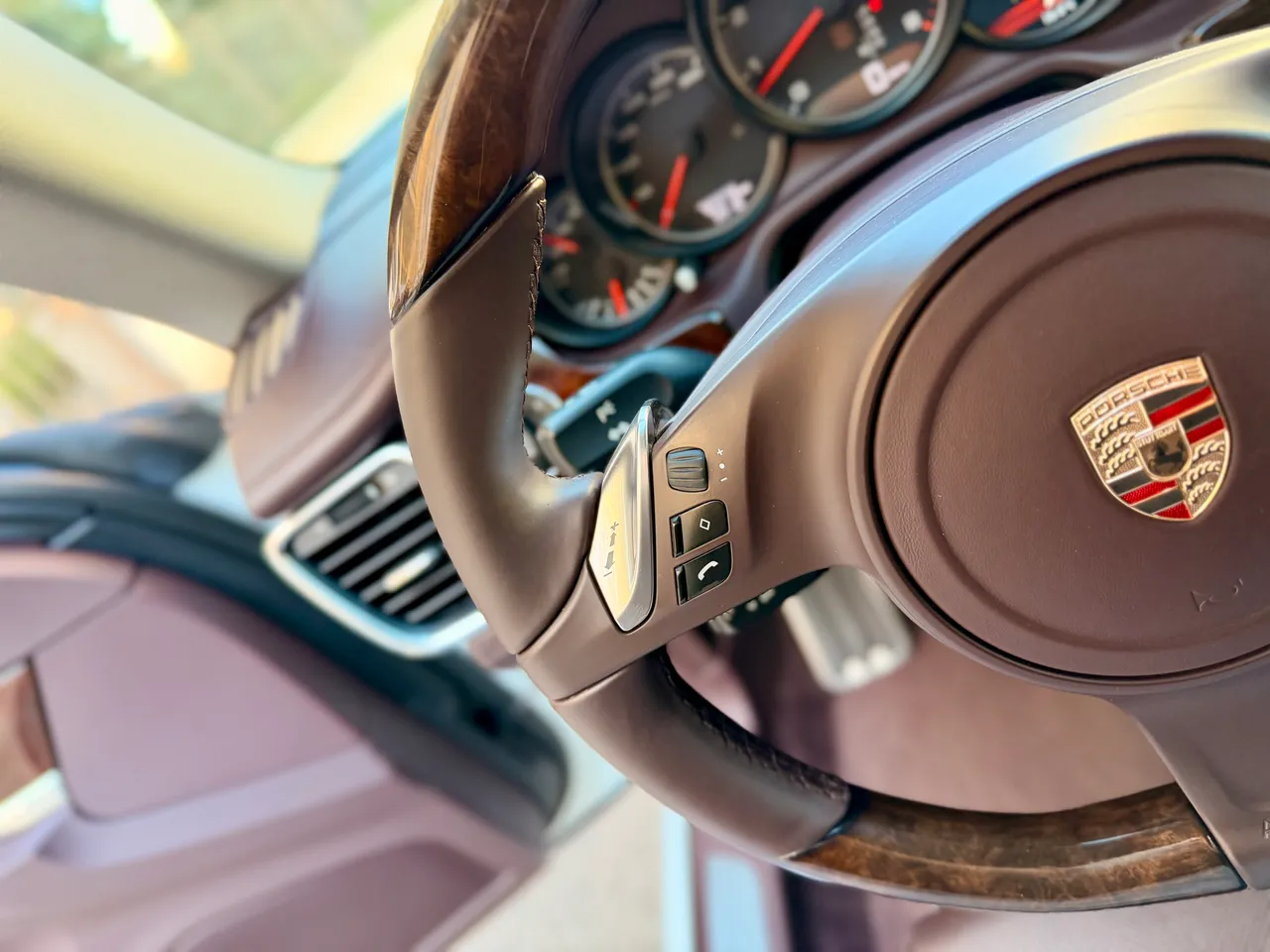 Porsche Panamera - фото 33