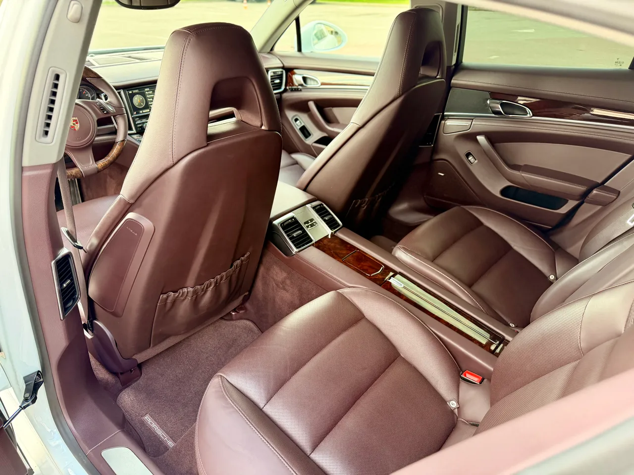 Porsche Panamera - фото 22