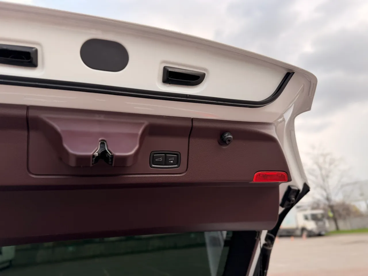 Porsche Panamera - фото 28