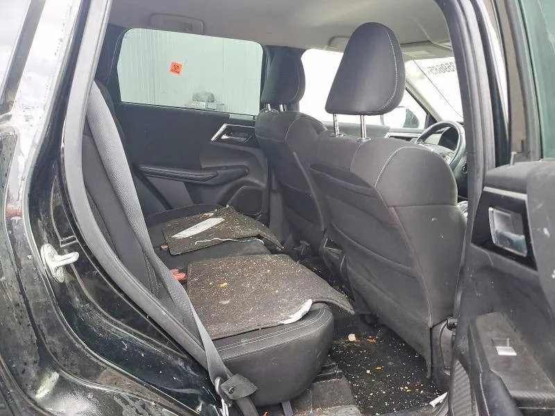 Mitsubishi Outlander - фото 9