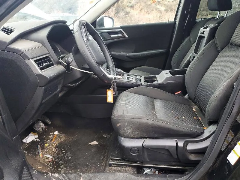 Mitsubishi Outlander - фото 7