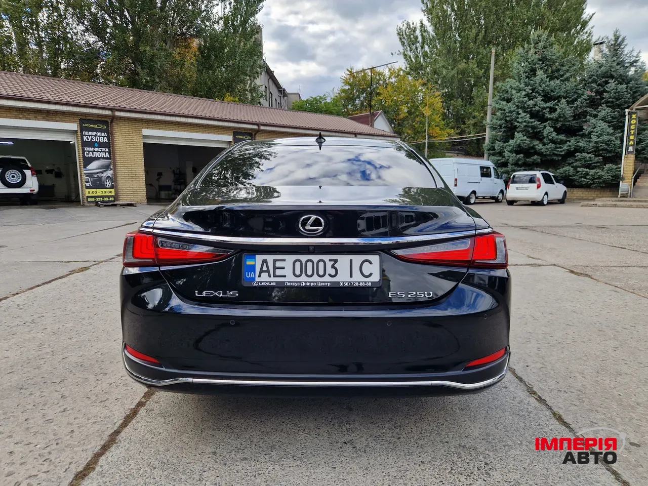 Lexus ES - фото 5
