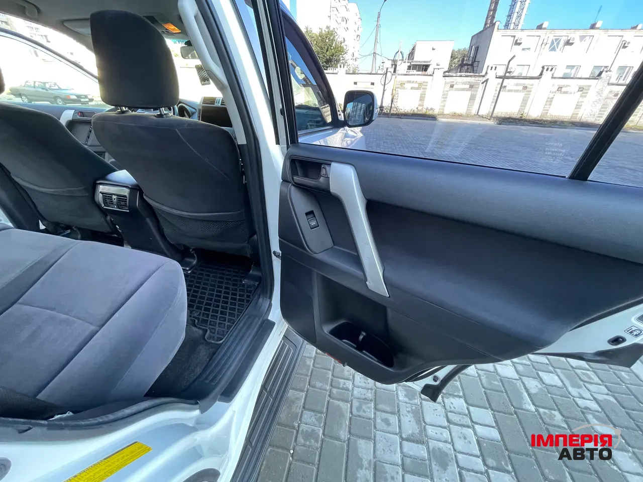 Toyota Land Cruiser Prado - фото 32