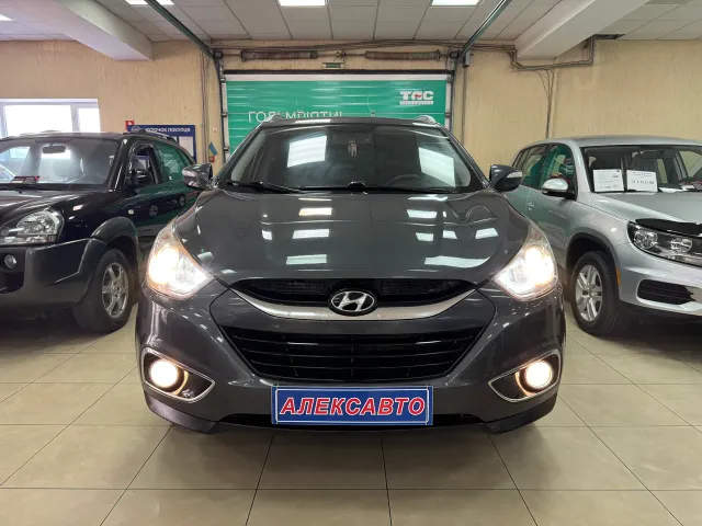 Hyundai ix35 - фото 2