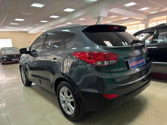Hyundai ix35 - фото 3