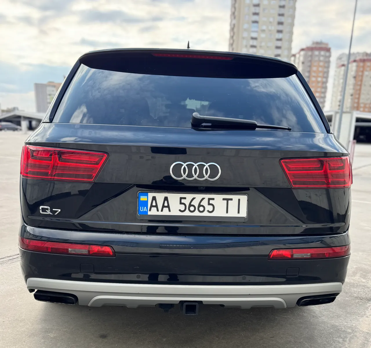 Audi Q7 - фото 4