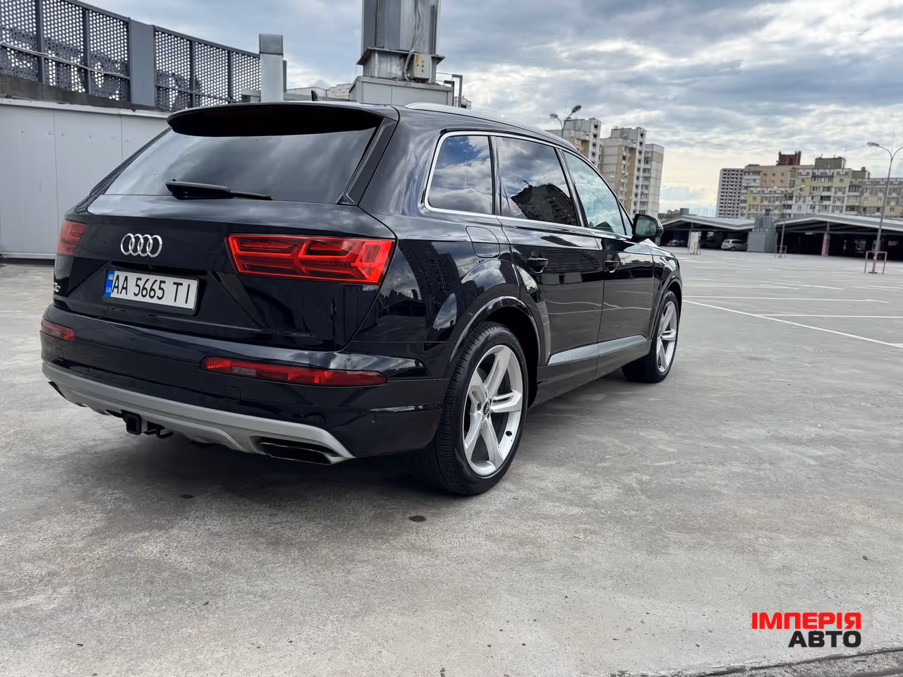 Audi Q7 - фото 5