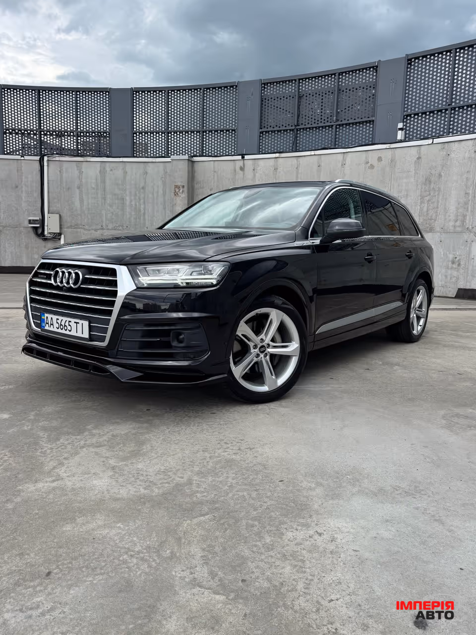 Audi Q7 - фото 2