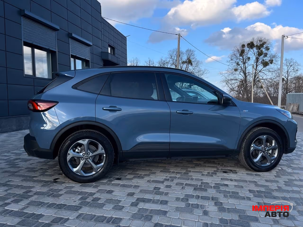 Ford Escape - фото 10