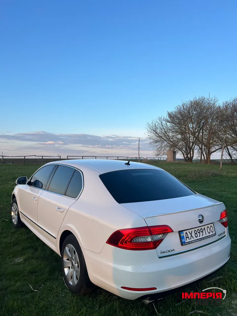 Skoda Superb - фото 6