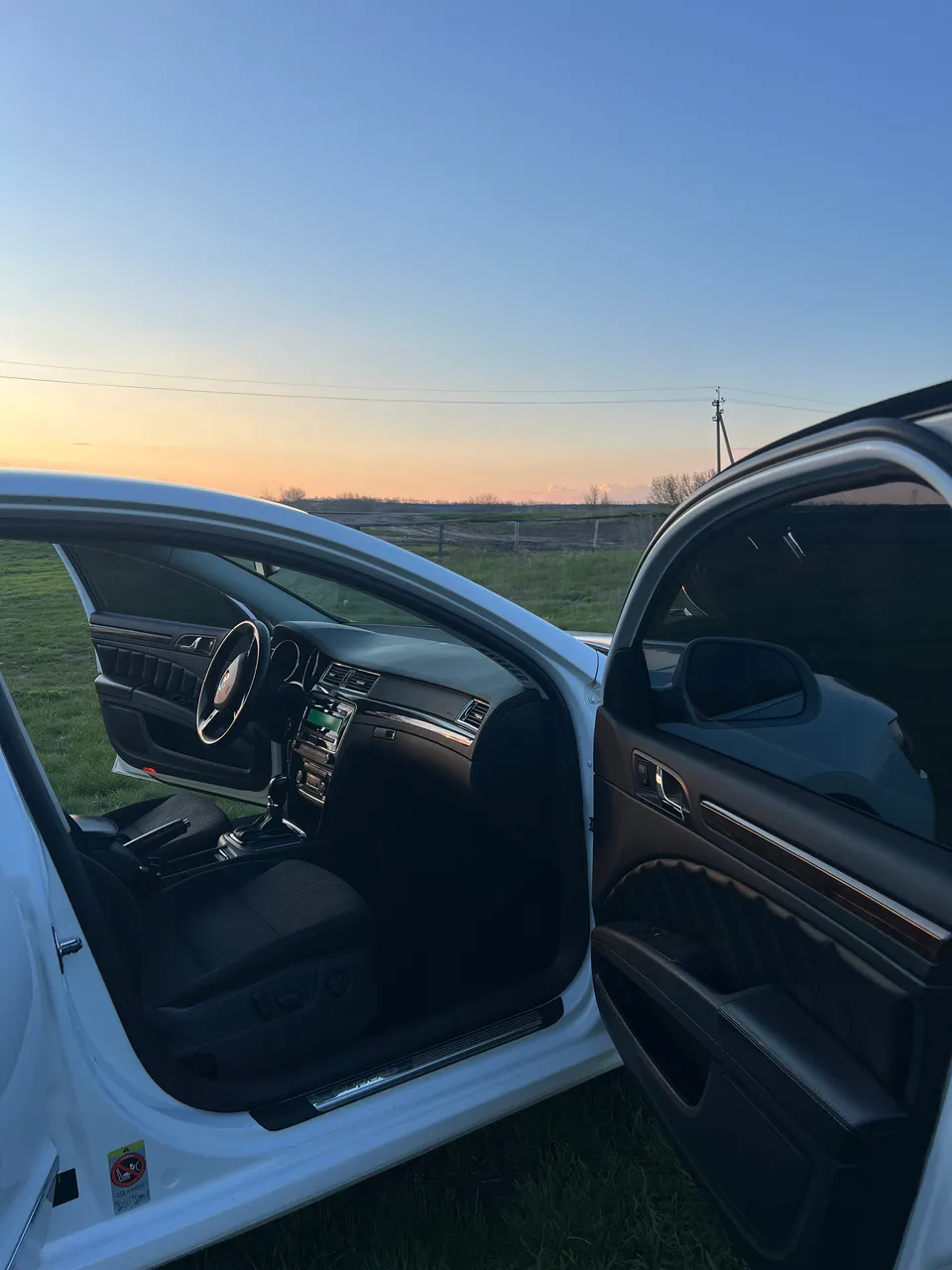 Skoda Superb - фото 14