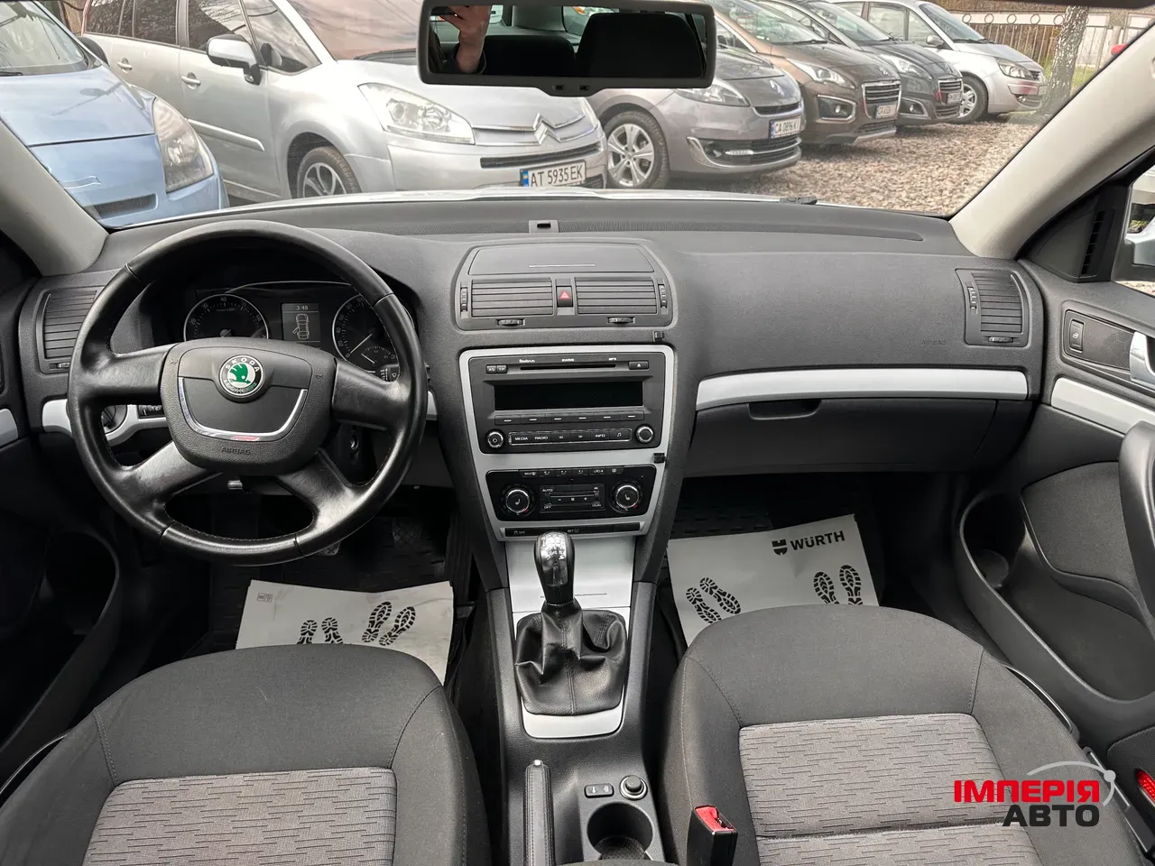 Skoda Octavia - фото 3