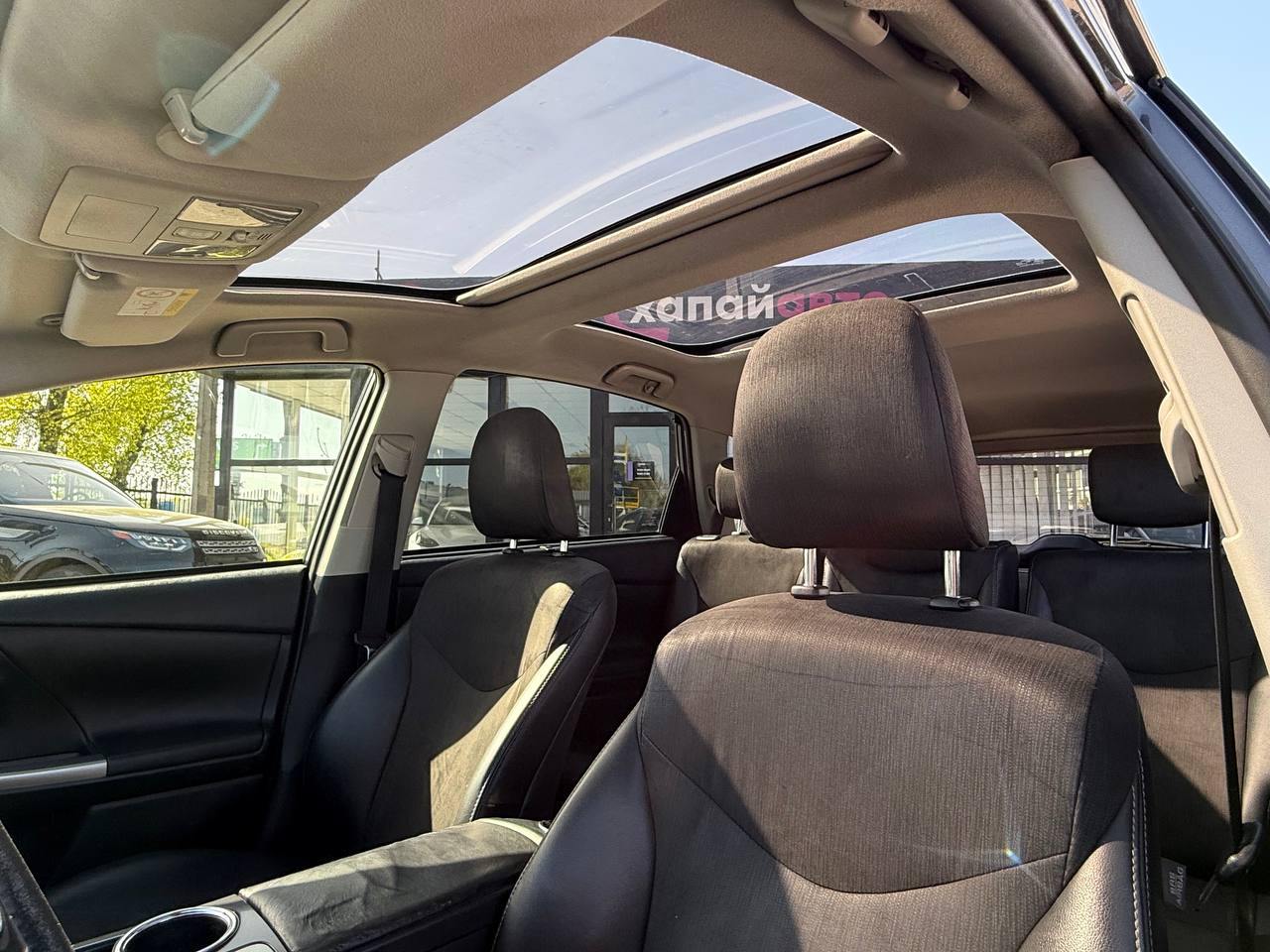 Toyota Prius - фото 21