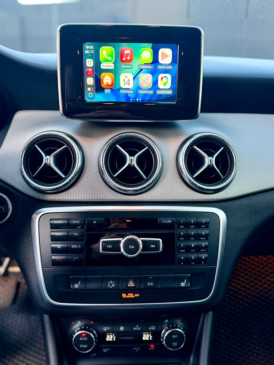 Mercedes-Benz CLA - фото 24