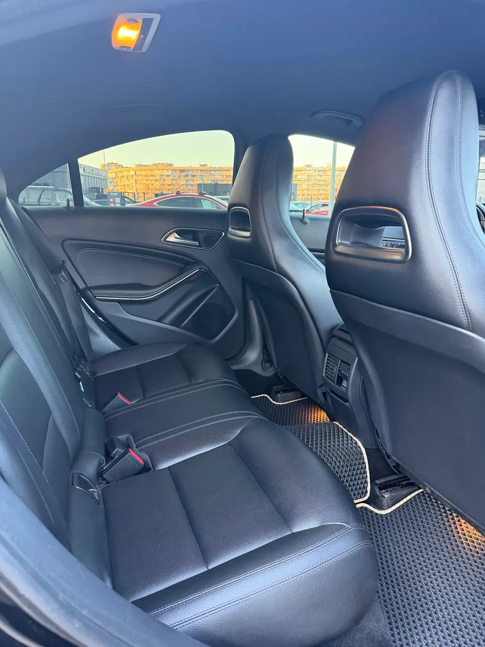 Mercedes-Benz CLA - фото 16