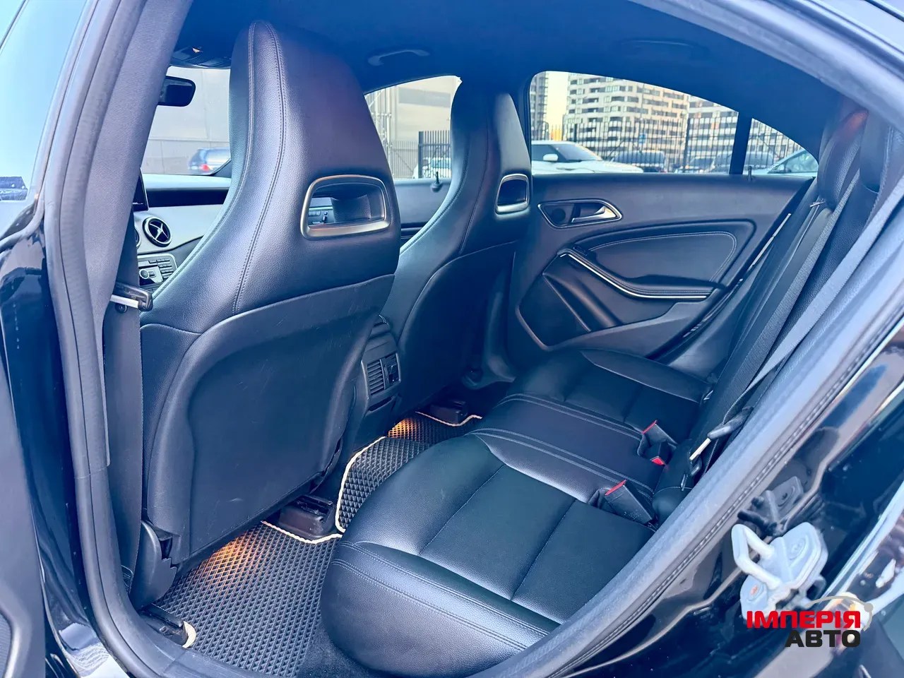 Mercedes-Benz CLA - фото 19