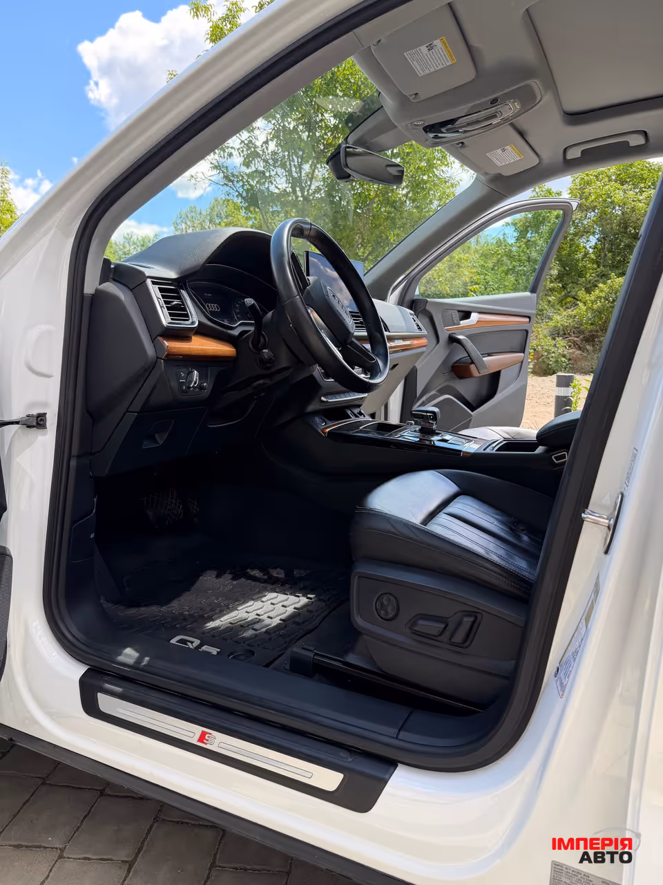 Audi Q5 - фото 12