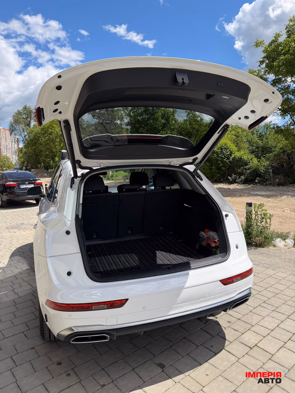 Audi Q5 - фото 11