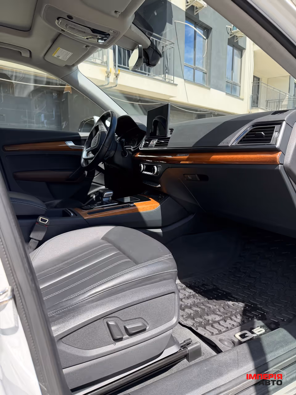Audi Q5 - фото 13