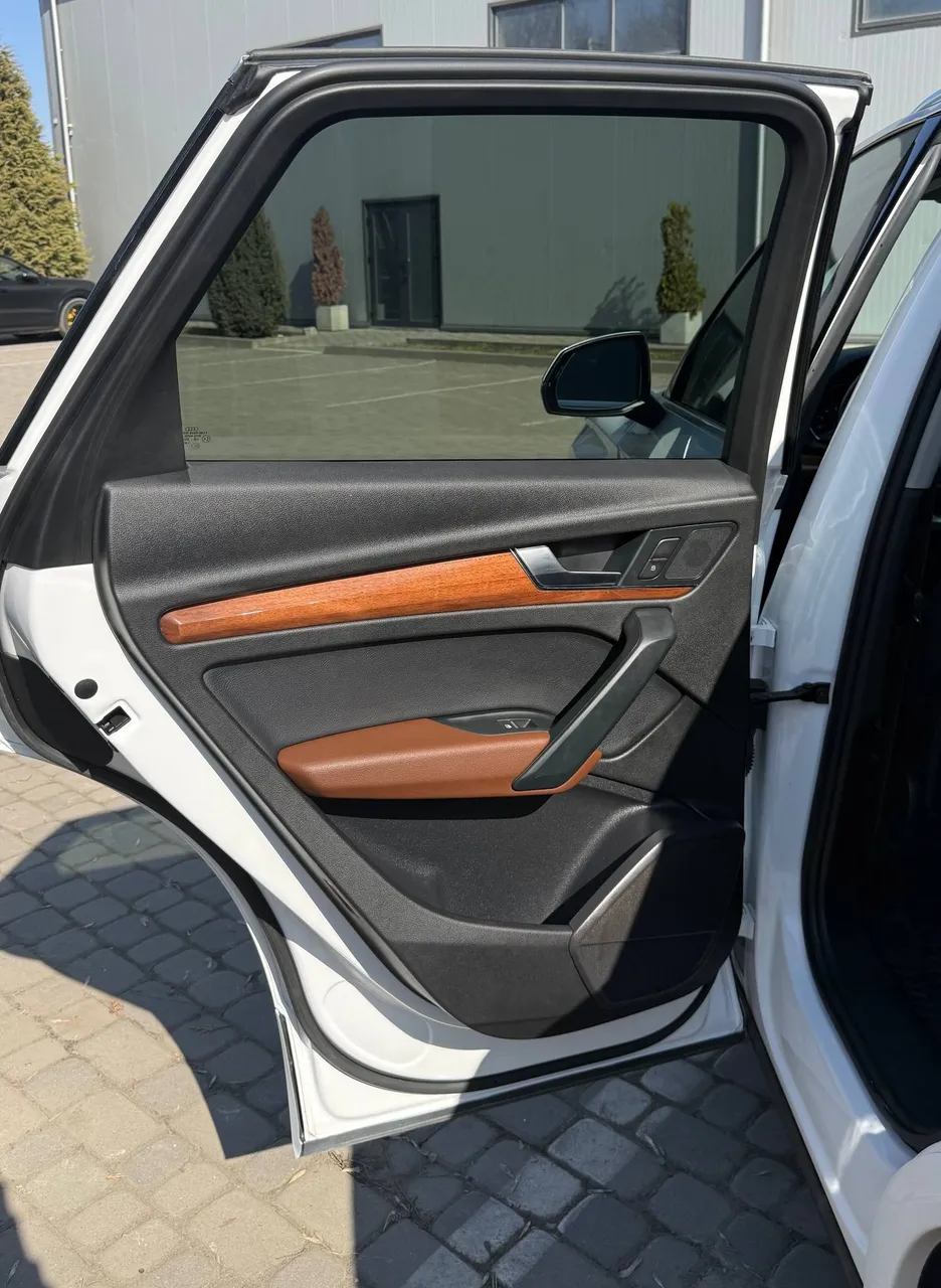 Audi Q5 - фото 33