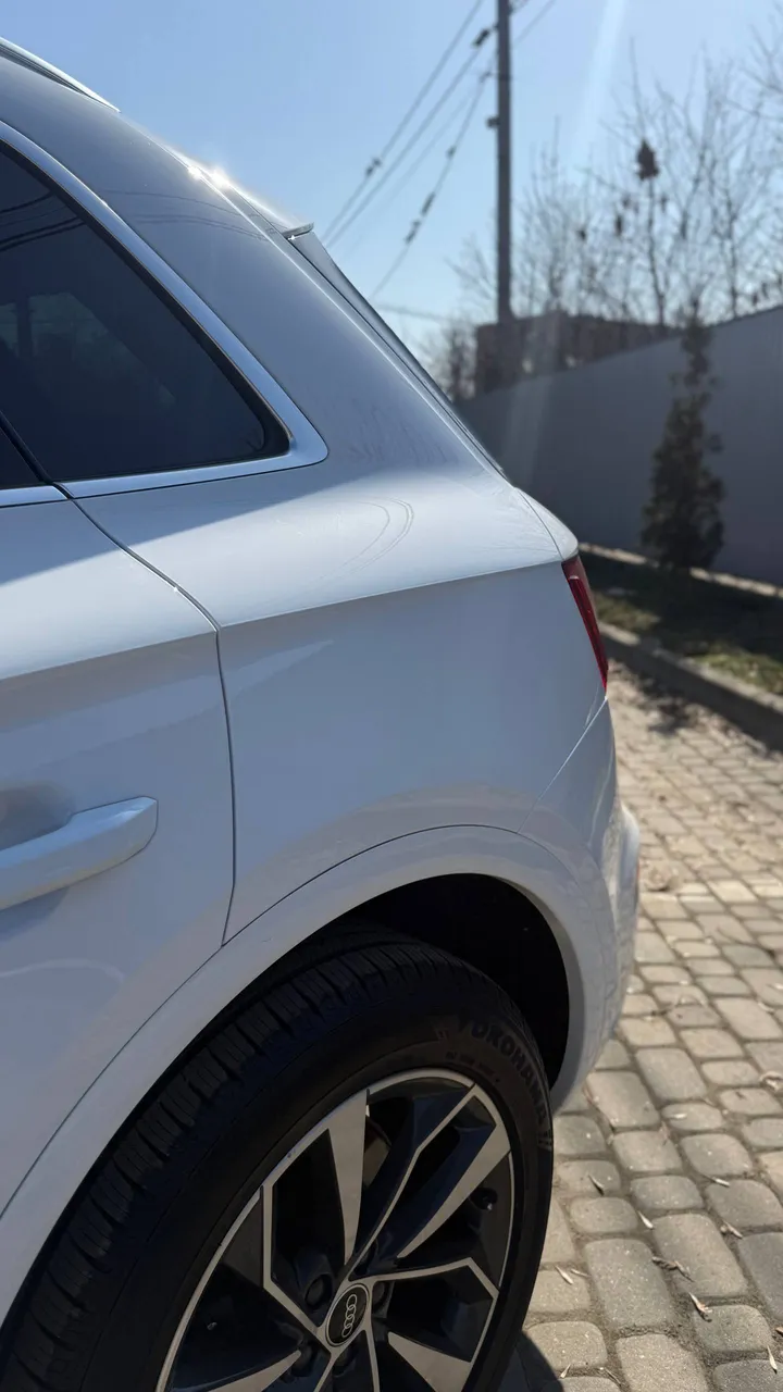 Audi Q5 - фото 17