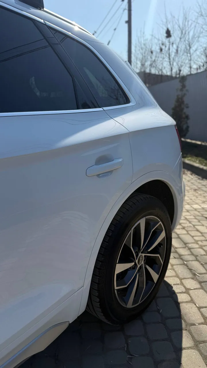 Audi Q5 - фото 16