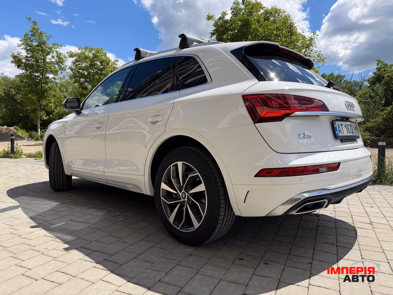 Audi Q5 - фото 8