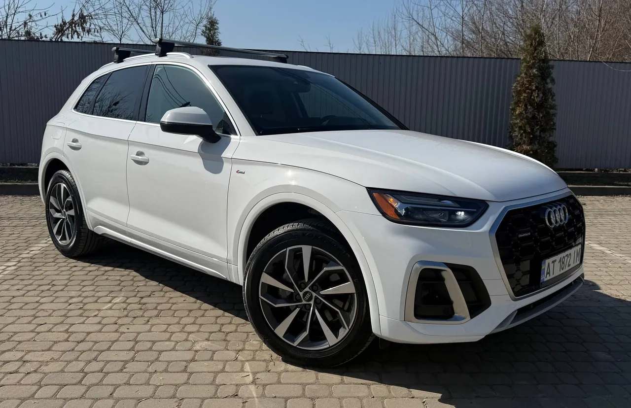 Audi Q5 - фото 8