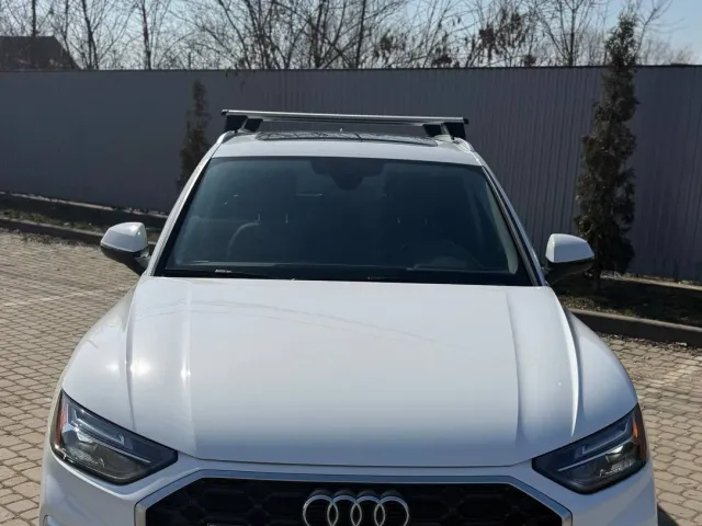 Audi Q5 - фото 3