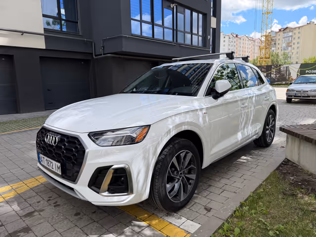 Audi Q5 - фото 2