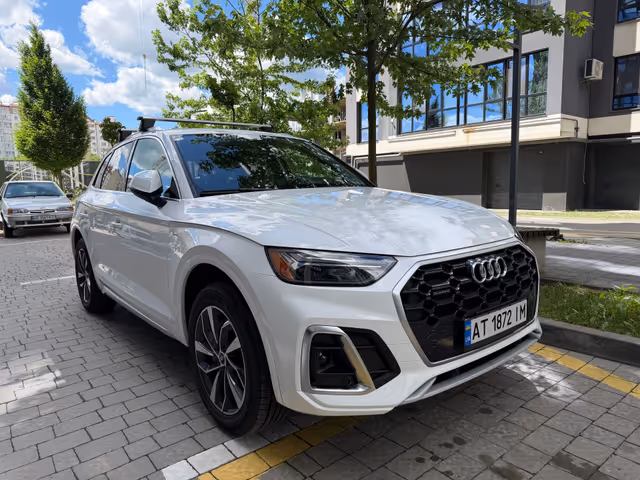 Audi Q5 - фото 3