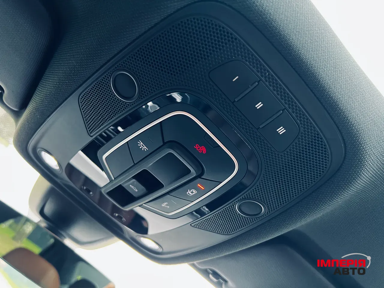 Audi A4 - фото 56