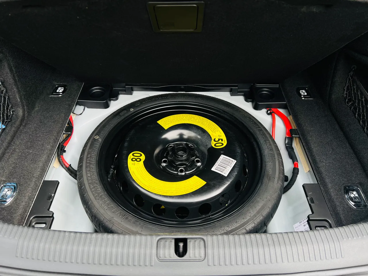 Audi A4 - фото 38