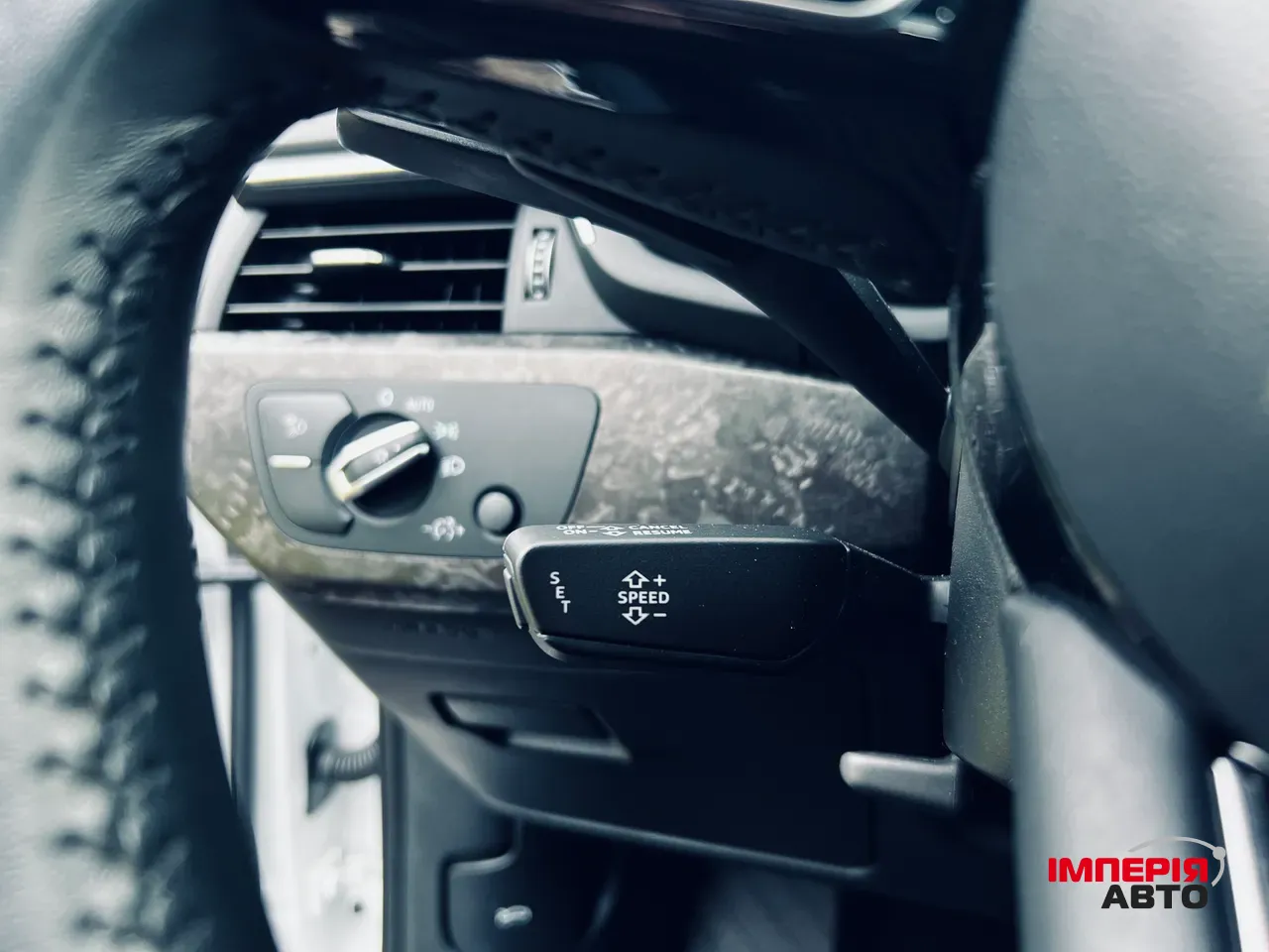 Audi A4 - фото 57