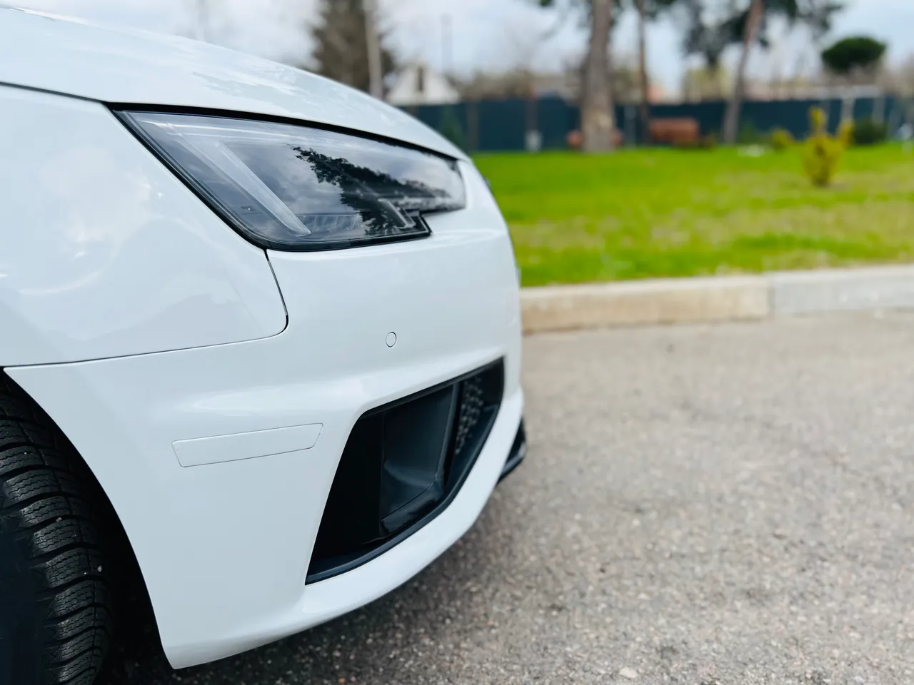 Audi A4 - фото 27