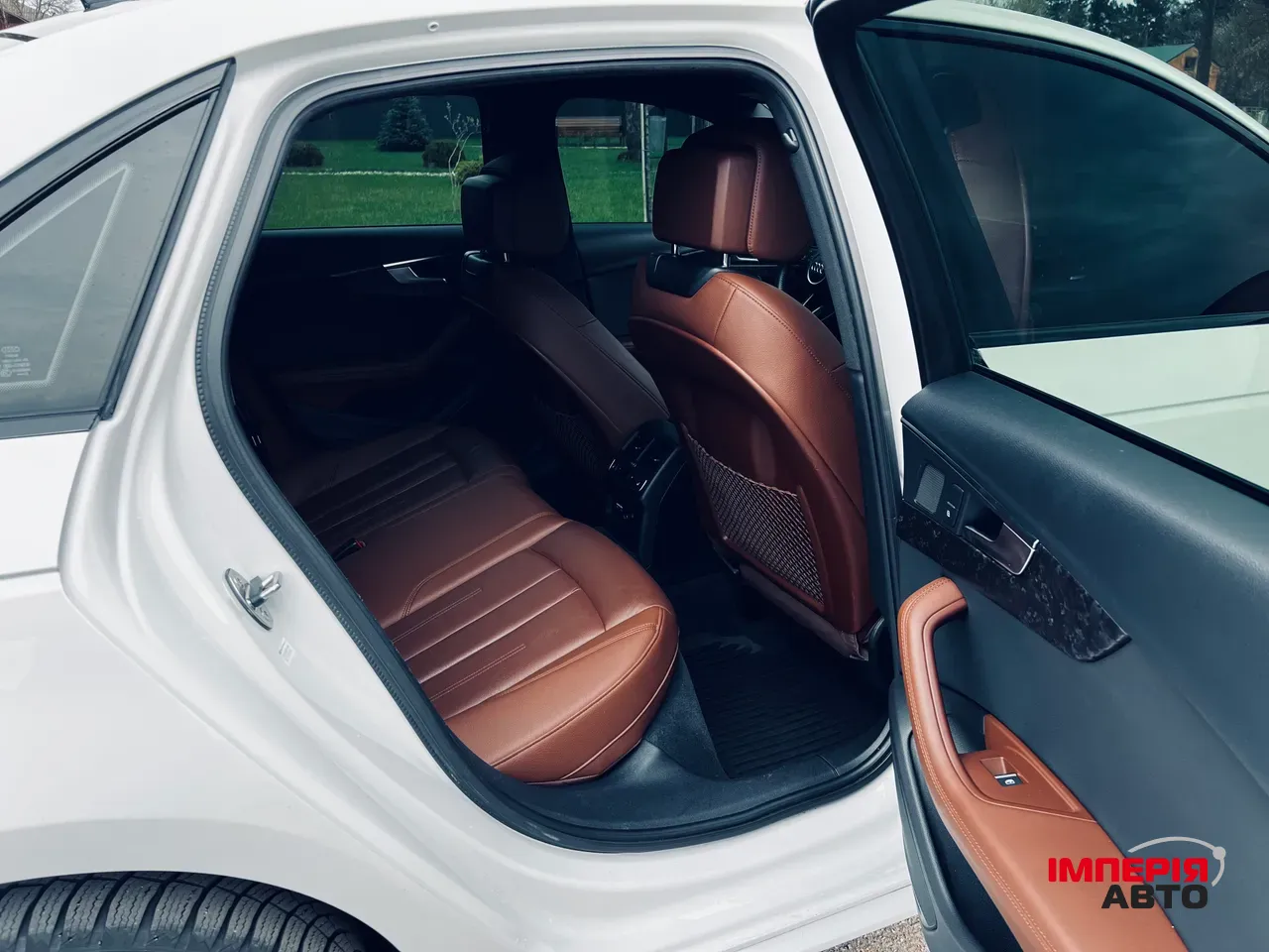 Audi A4 - фото 46