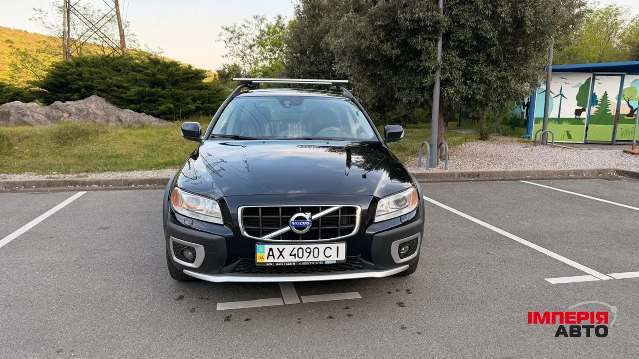 Volvo XC70 - фото 2