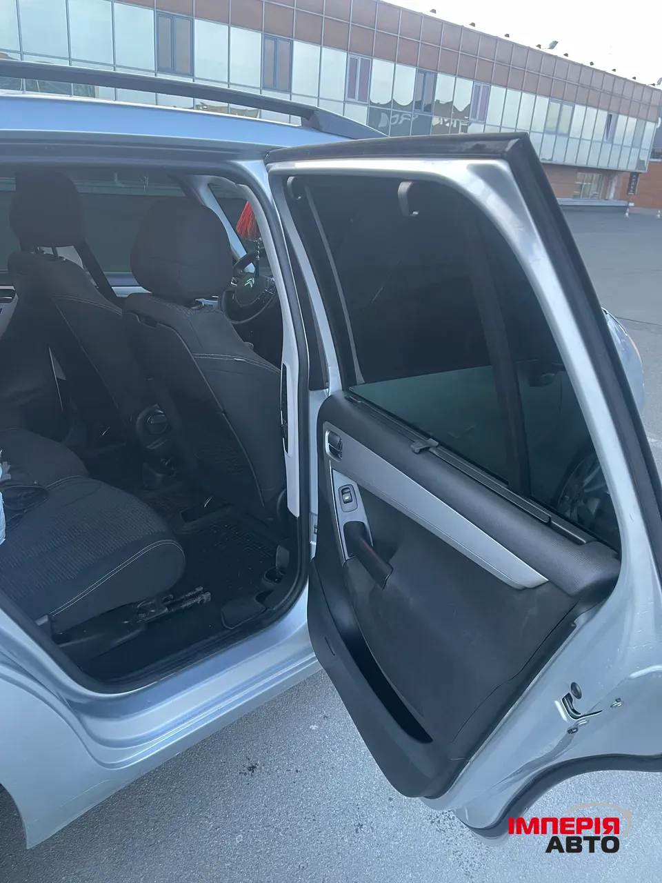 Citroen C4 Picasso - фото 17