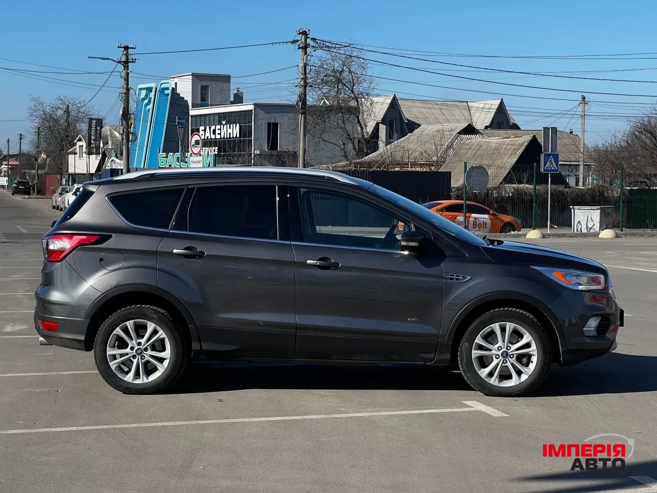Ford Kuga - фото 4
