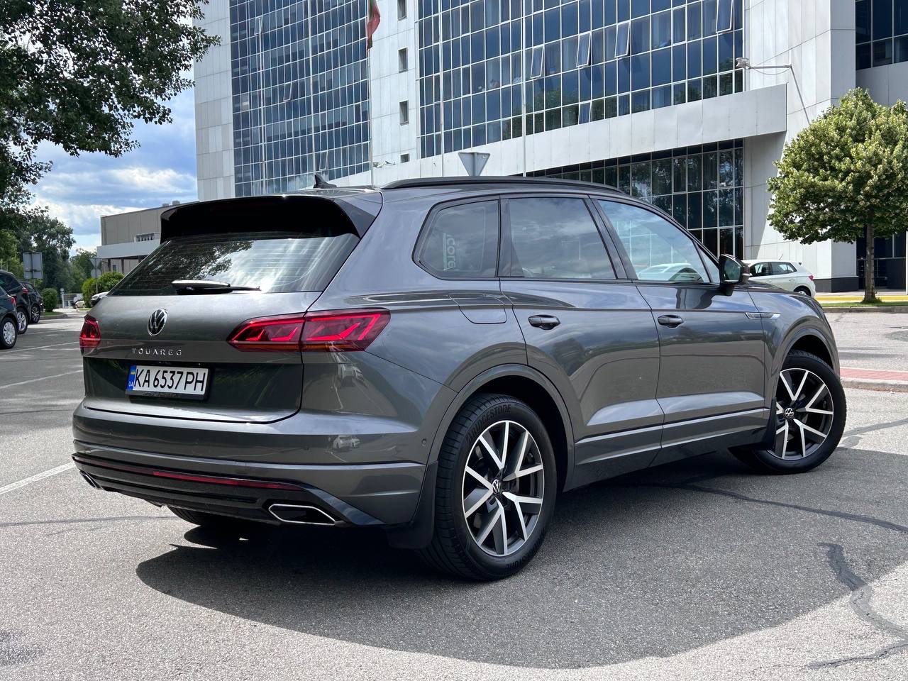Volkswagen Touareg - фото 50