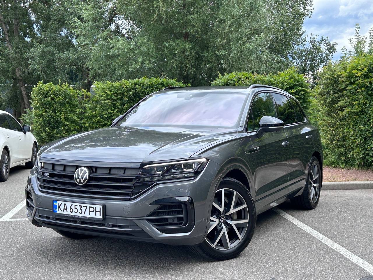 Volkswagen Touareg - фото 20