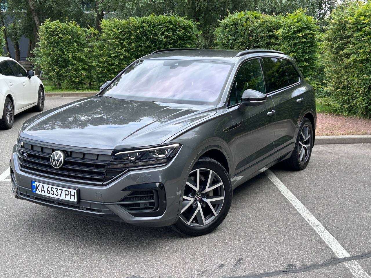 Volkswagen Touareg - фото 39