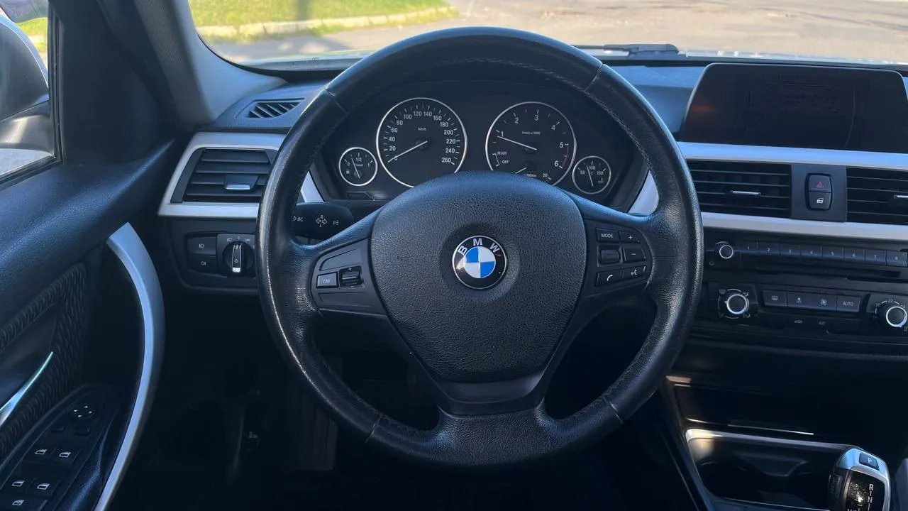 BMW 3 серії - фото 27