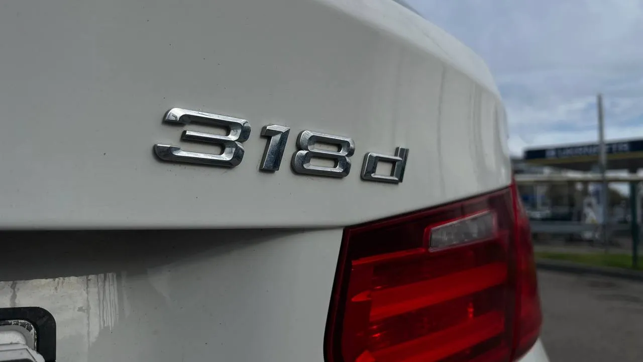 BMW 3 серії - фото 16