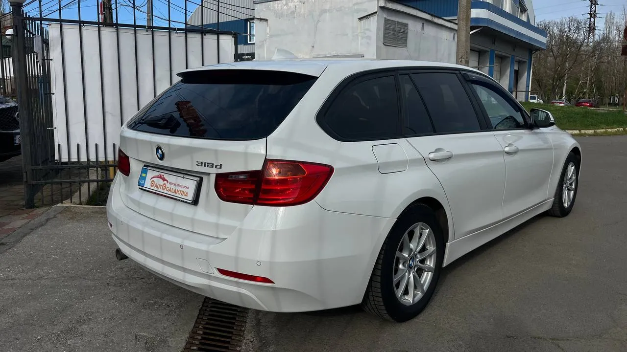 BMW 3 серії - фото 13