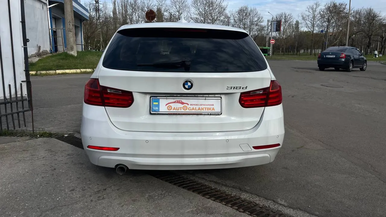 BMW 3 серії - фото 14