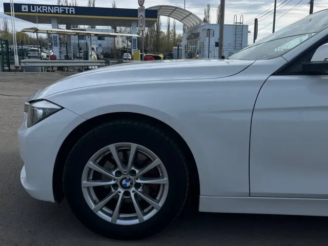 BMW 3 серії - фото 4