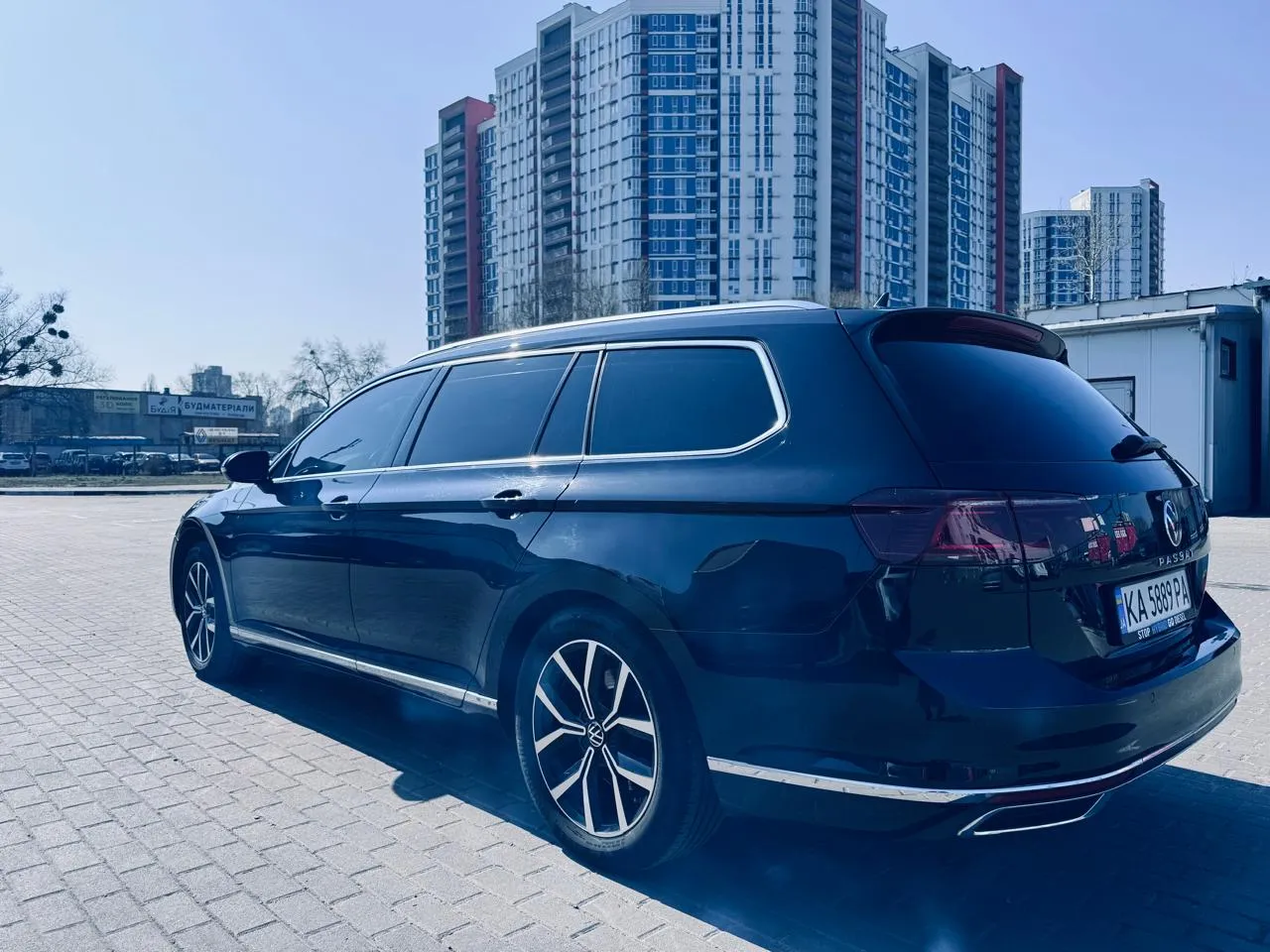 Volkswagen Passat - фото 4