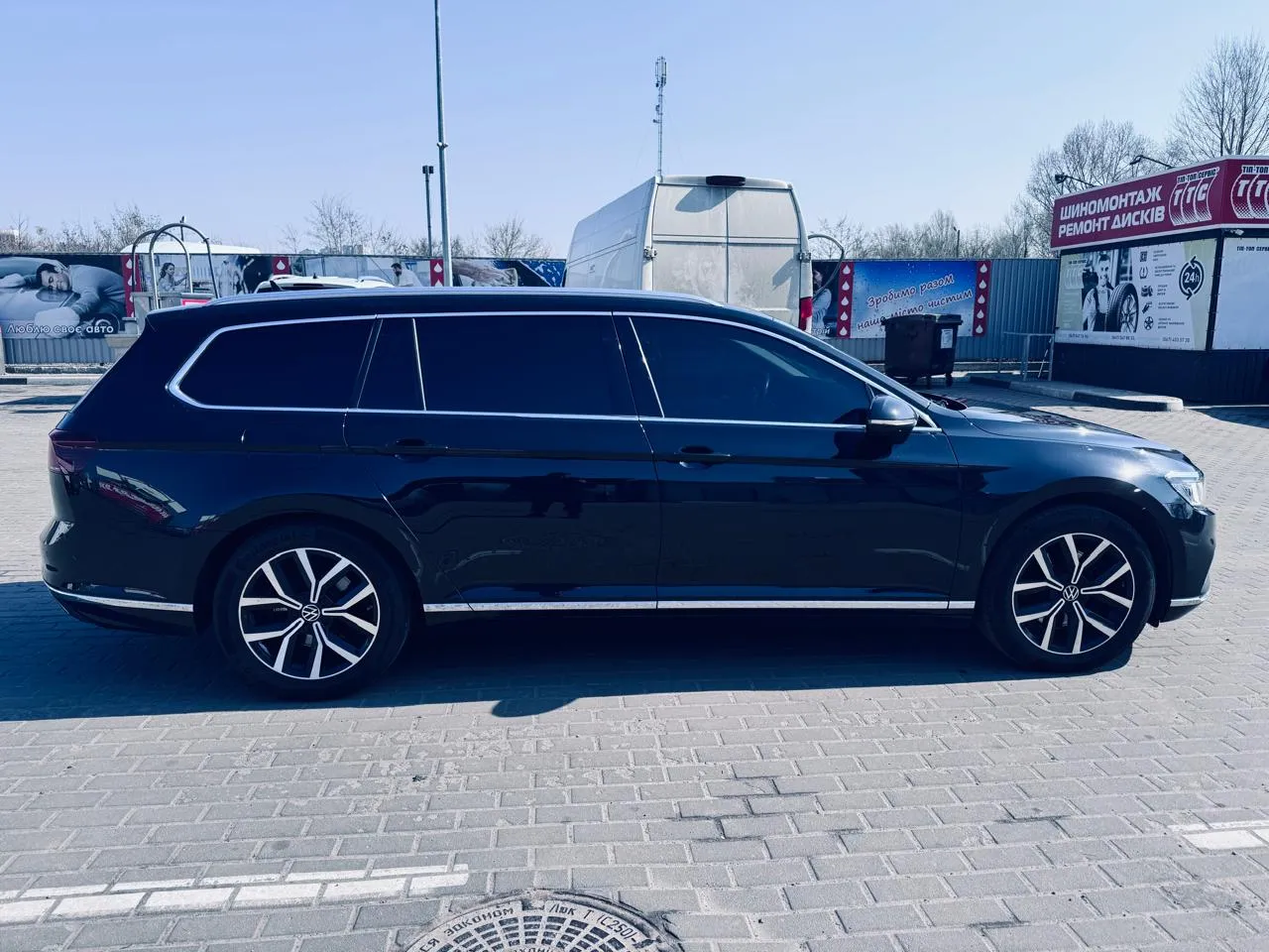 Volkswagen Passat - фото 7